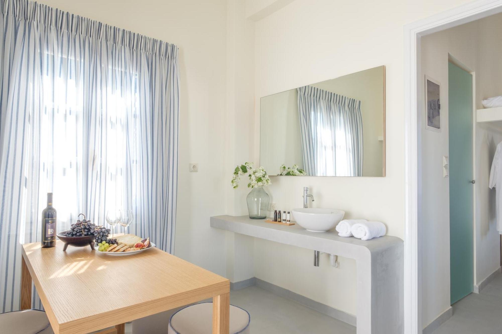 Oltremare Inn Спетсес Экстерьер фото