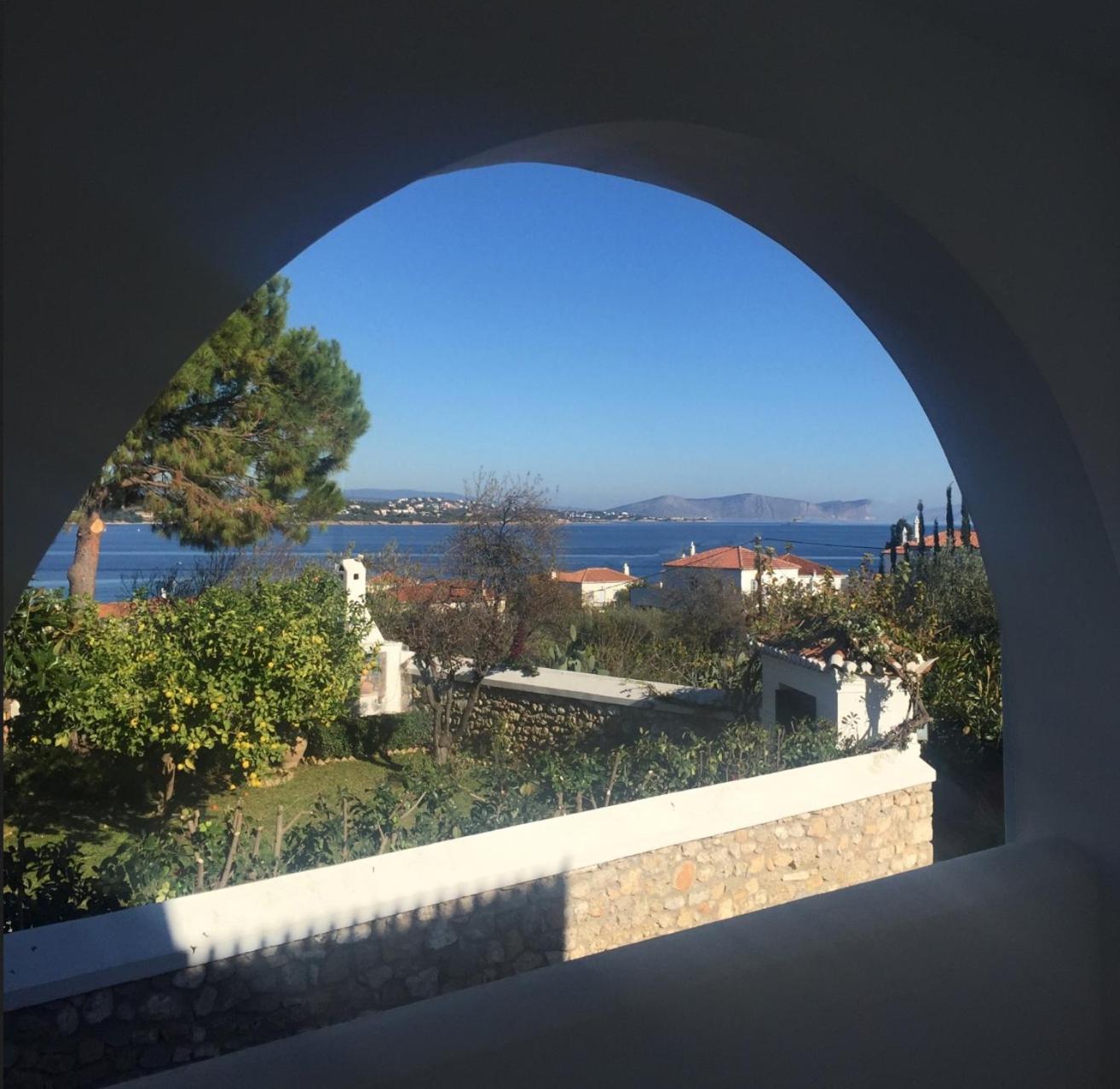 Oltremare Inn Спетсес Экстерьер фото